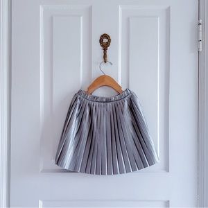 Zara silver pleated skirt